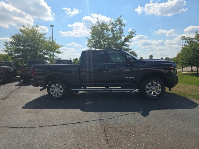 2026 Ram 2500 Big Horn photo 4