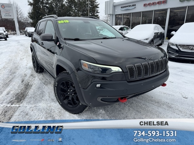2019 Jeep Cherokee Trailhawk Elite's photo