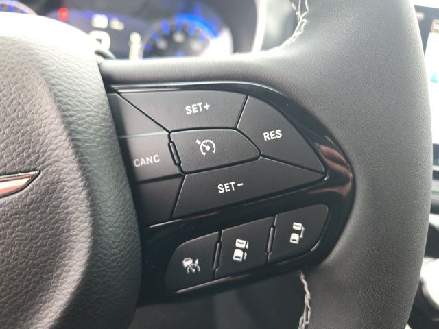 2026 Chrysler Pacifica Select - Photo 14