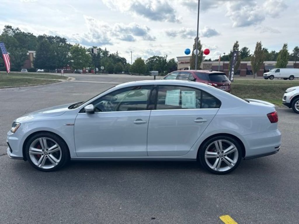 Certified 2017 Volkswagen Jetta GLI Sedan