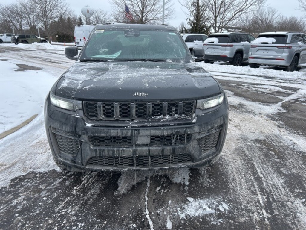 New 2026 Jeep Grand Cherokee ALTITUDE 4X4 Sport Utility