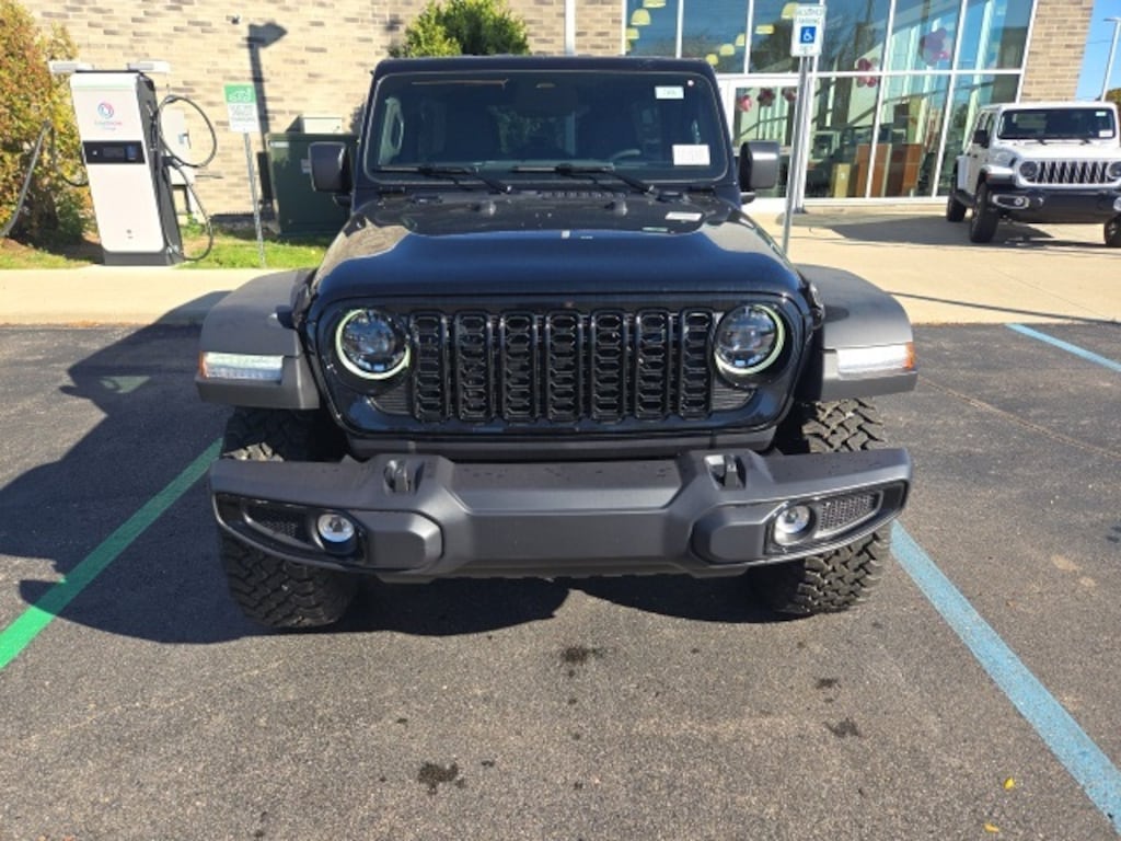 New 2026 Jeep Wrangler 4-DOOR WILLYS Sport Utility