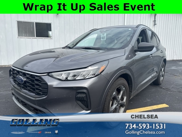 2023 Ford Escape ST-Line's photo