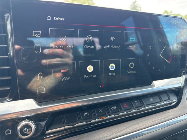 2024 GMC Sierra 1500 SLT - Photo 21