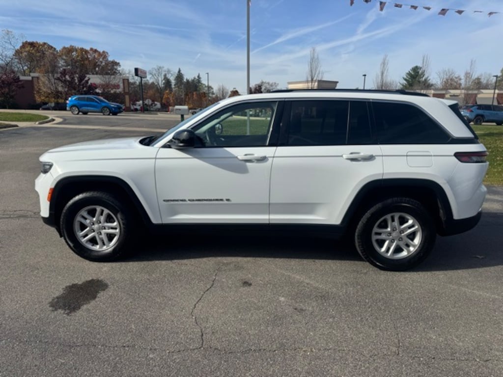 Certified 2023 Jeep Grand Cherokee Laredo SUV