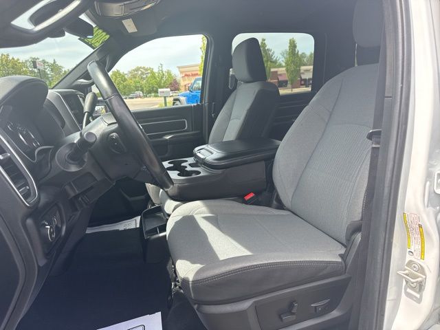 2024 RAM Ram 3500 Pickup Big Horn - Photo 25