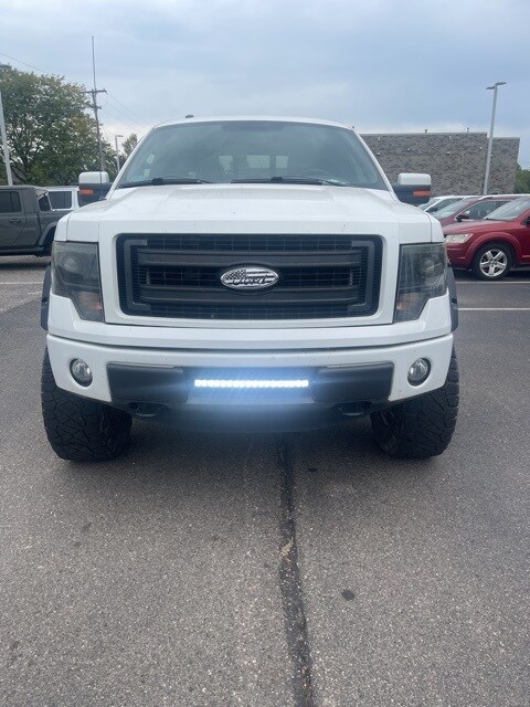 2014 Ford F-150 FX4 photo 3