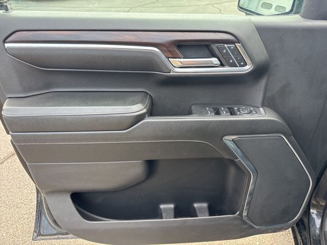 2024 GMC Sierra 1500 SLT - Photo 15