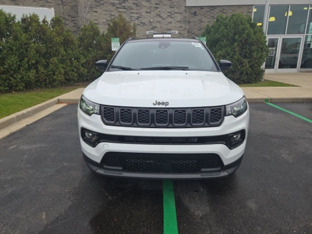 New 2026 Jeep Compass LIMITED ALTITUDE 4X4 Sport Utility