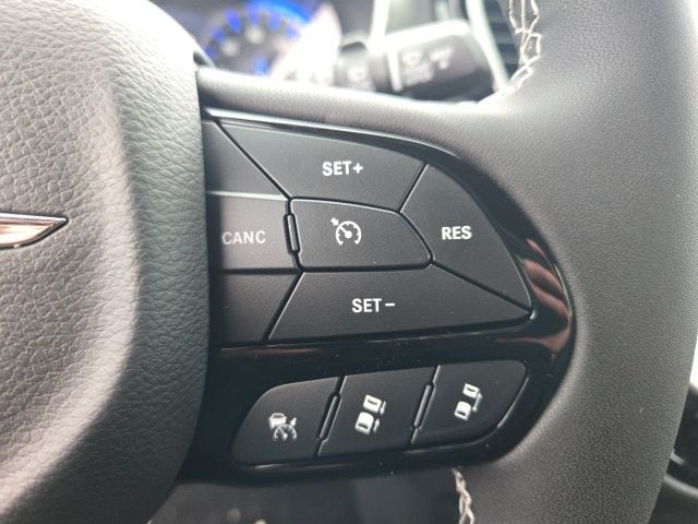 2026 Chrysler Pacifica Select - Photo 17