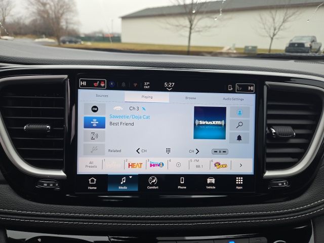 2026 Chrysler Pacifica Select - Photo 15