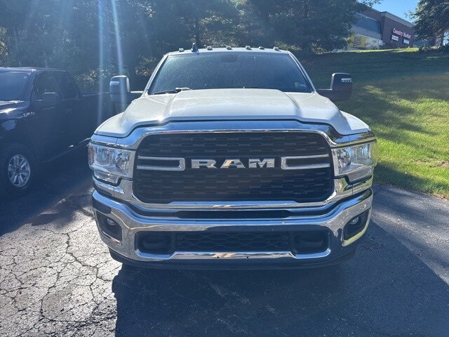 2024 Ram 3500 Big Horn photo 2