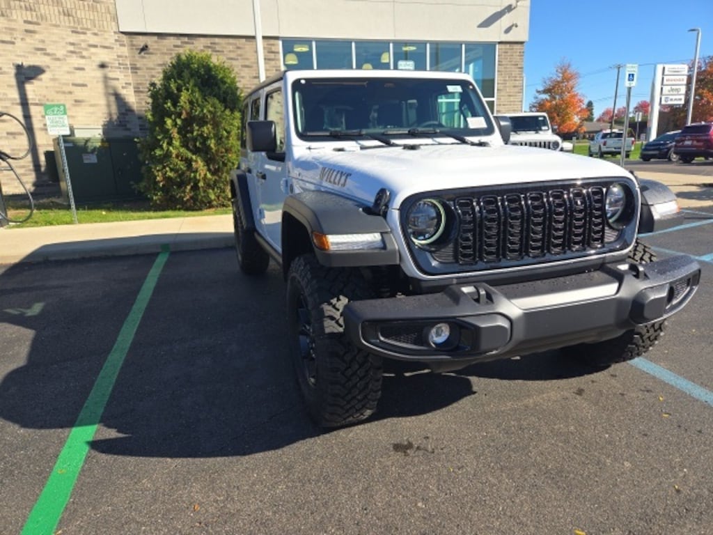 New 2026 Jeep Wrangler 4-DOOR WILLYS Sport Utility