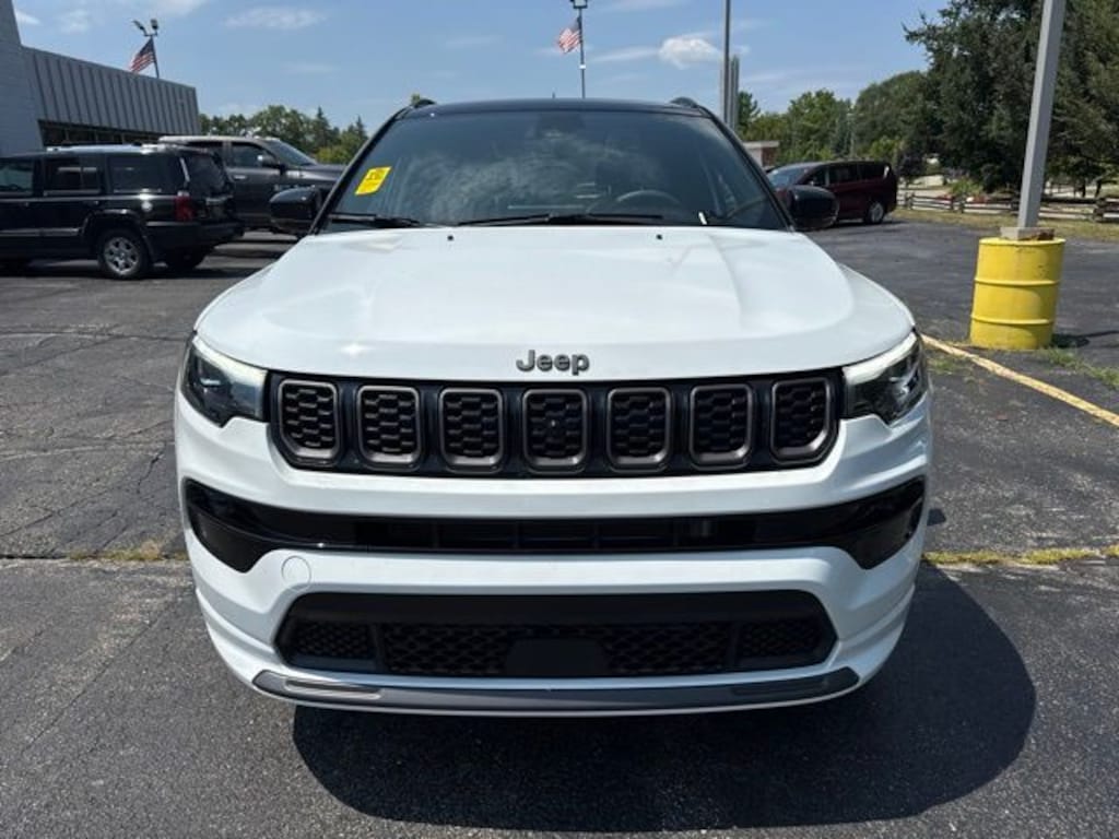 Certified 2025 Jeep Compass Limited SUV