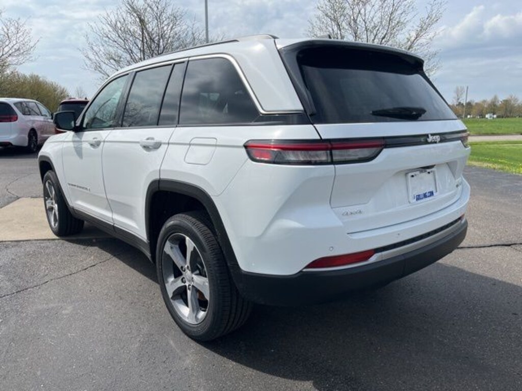 New 2026 Jeep Grand Cherokee LIMITED 4X4 Sport Utility