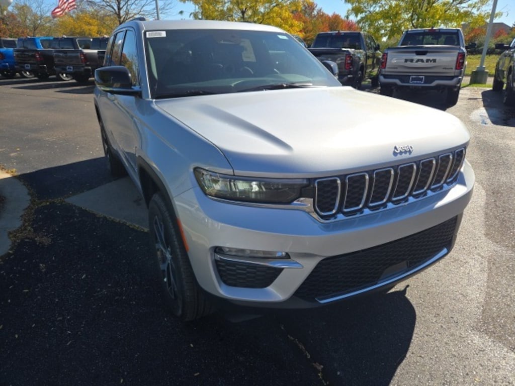New 2025 Jeep Grand Cherokee LIMITED 4X4 Sport Utility