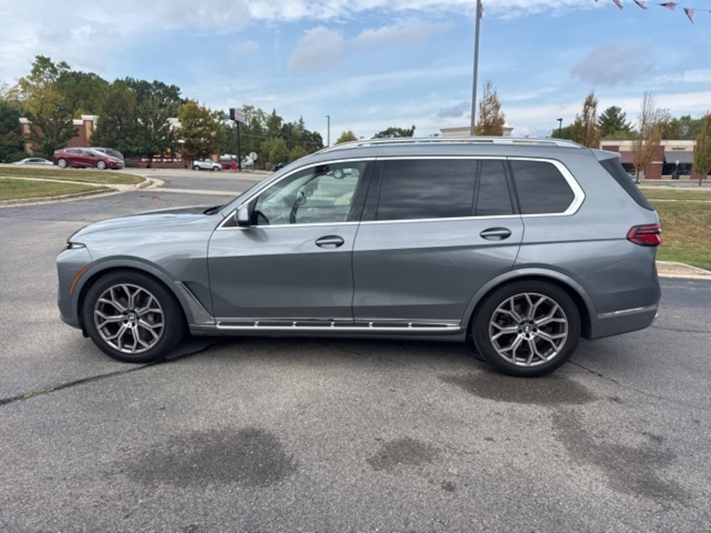 Used 2024 BMW X7 xDrive40i SUV