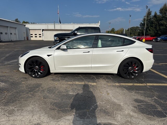 2022 Tesla Model 3 Performance photo 4