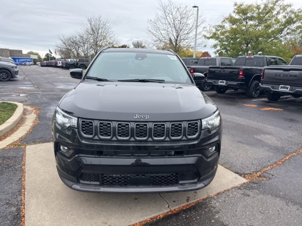 New 2026 Jeep Compass LIMITED ALTITUDE 4X4 Sport Utility