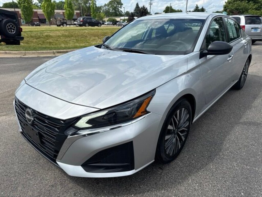 Certified 2024 Nissan Altima 2.5 SV Sedan