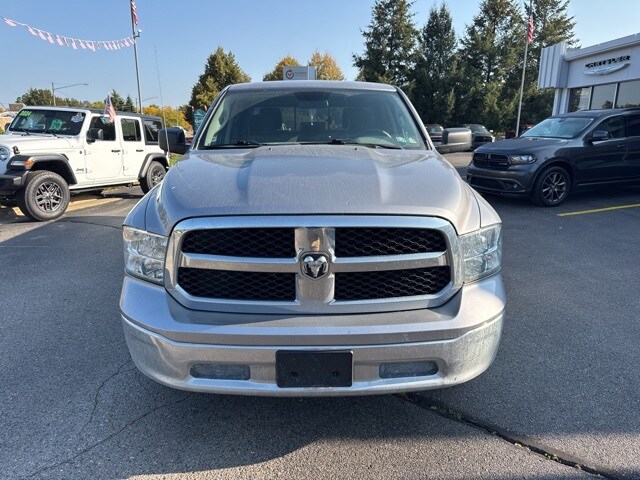 2020 Ram 1500 Classic SLT photo 2