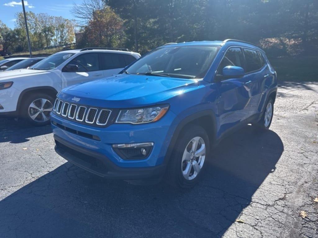 Used 2018 Jeep Compass Latitude SUV