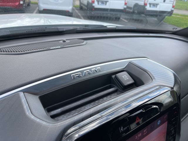 2026 RAM 2500 Big Horn - Photo 24