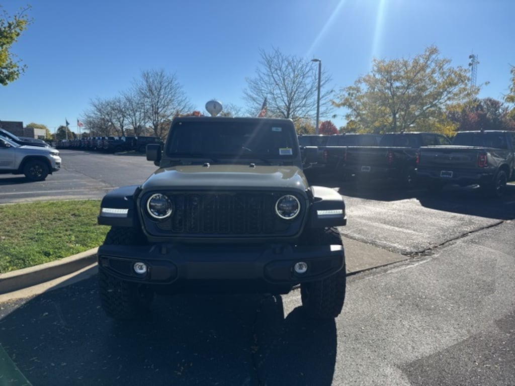 New 2026 Jeep Wrangler 4-DOOR WILLYS Sport Utility