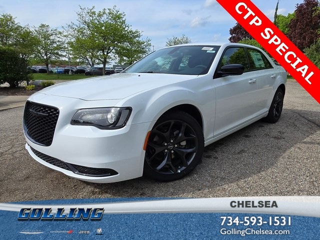 2023 Chrysler 300