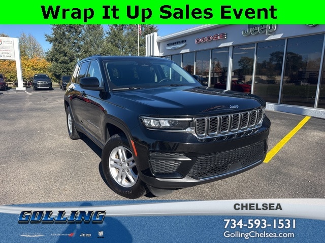 2023 Jeep Grand Cherokee Laredo's photo