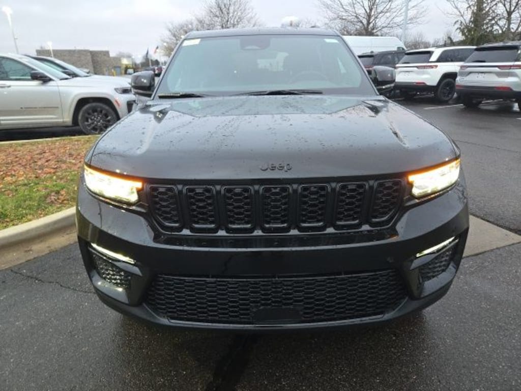 New 2025 Jeep Grand Cherokee LIMITED 4X4 Sport Utility