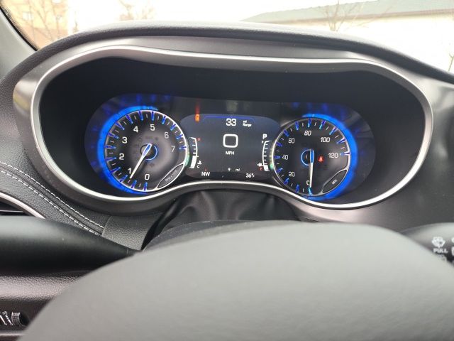 2026 Chrysler Pacifica Select - Photo 12