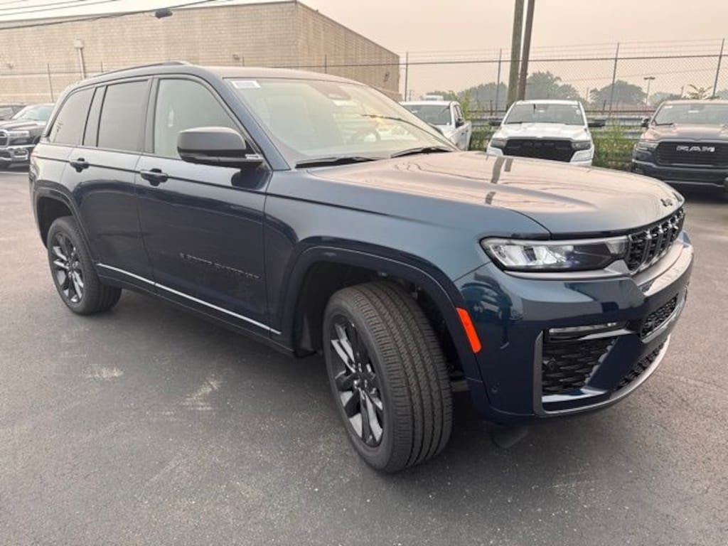 New 2026 Jeep Grand Cherokee LIMITED RESERVE 4X4 Sport Utility