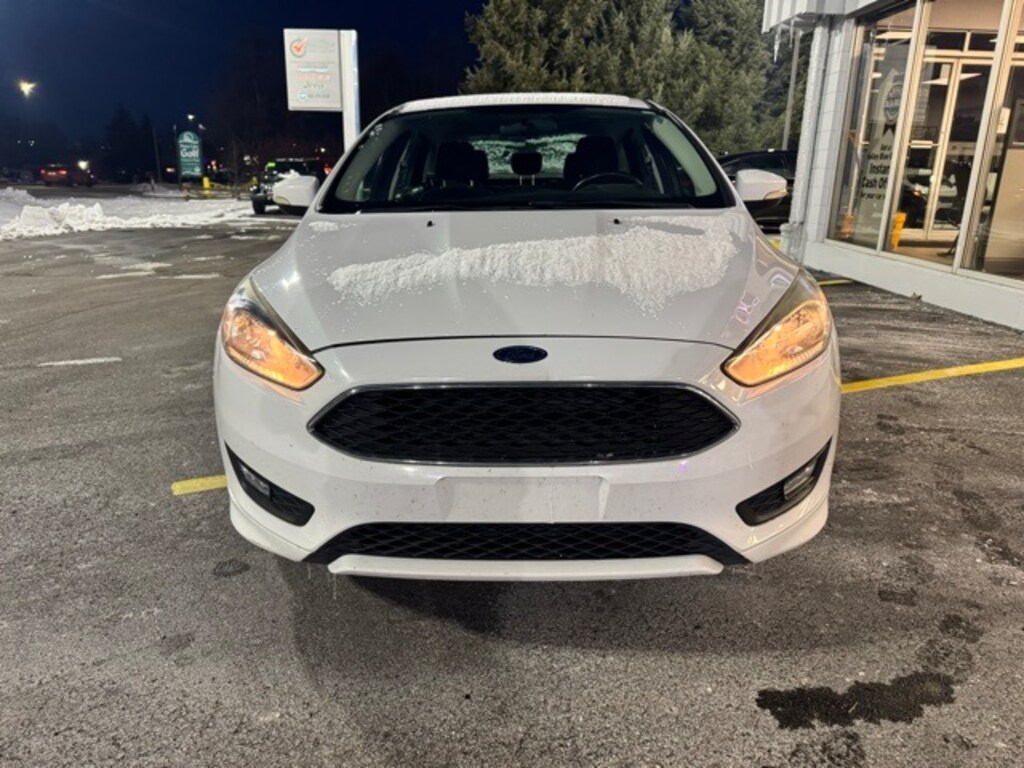 Used 2016 Ford Focus SE Sedan