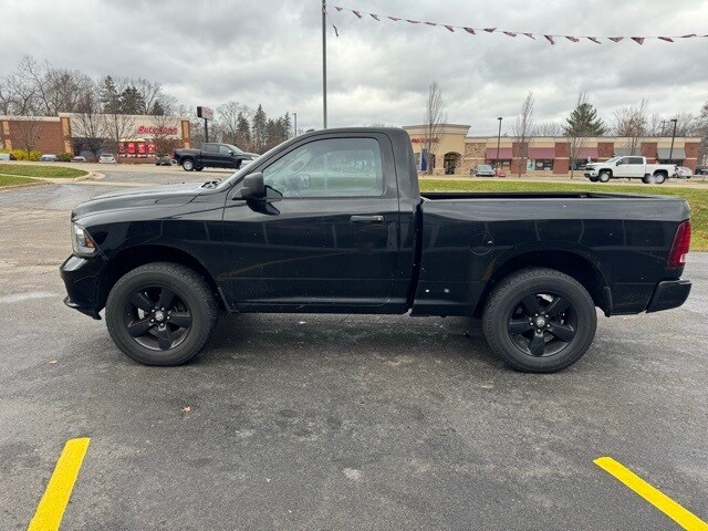 2014 Ram 1500 Express photo 2
