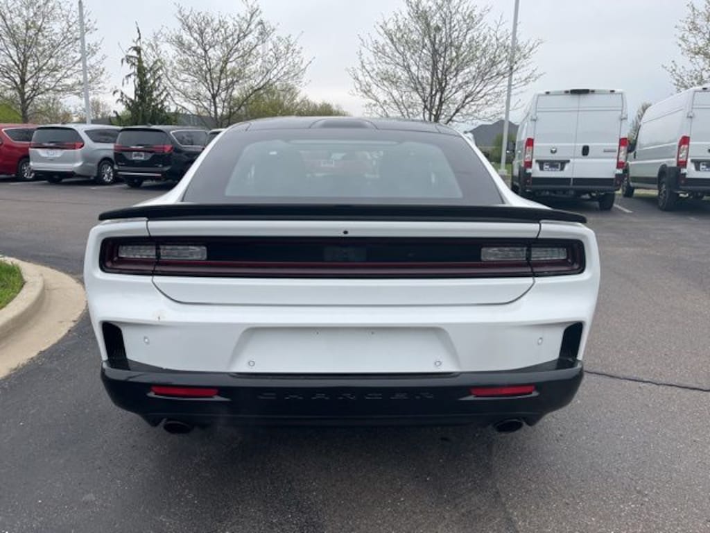 New 2026 Dodge Charger SCAT PACK PLUS 4-DOOR AWD Sedan