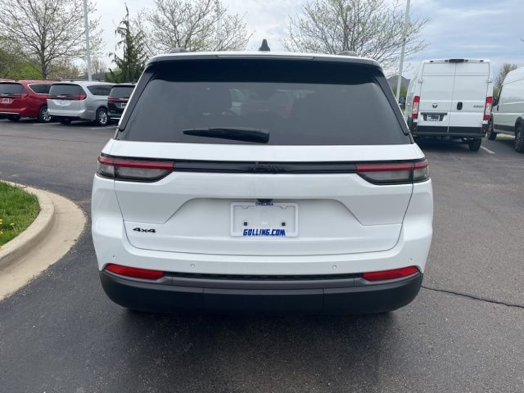 New 2026 Jeep Grand Cherokee LIMITED 4X4 Sport Utility