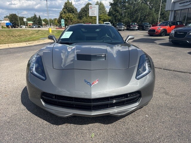 2016 Chevrolet Corvette Stingray Z51 2LT photo 2