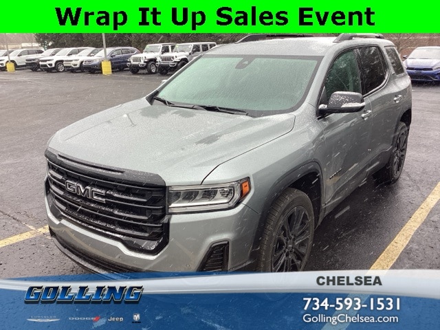 2023 GMC Acadia SLT's photo