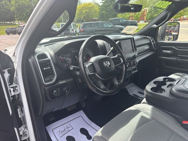 2024 RAM Ram 3500 Pickup Big Horn - Photo 24