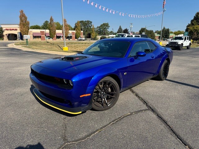2022 Dodge Challenger R/T Scat Pack Widebody photo 3