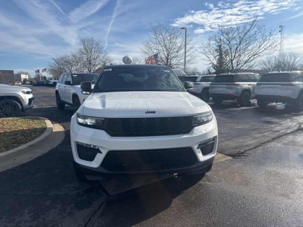 New 2025 Jeep Grand Cherokee LIMITED 4X4 Sport Utility
