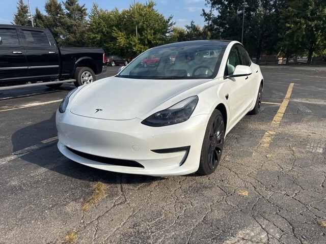 2022 Tesla Model 3 Performance photo 3
