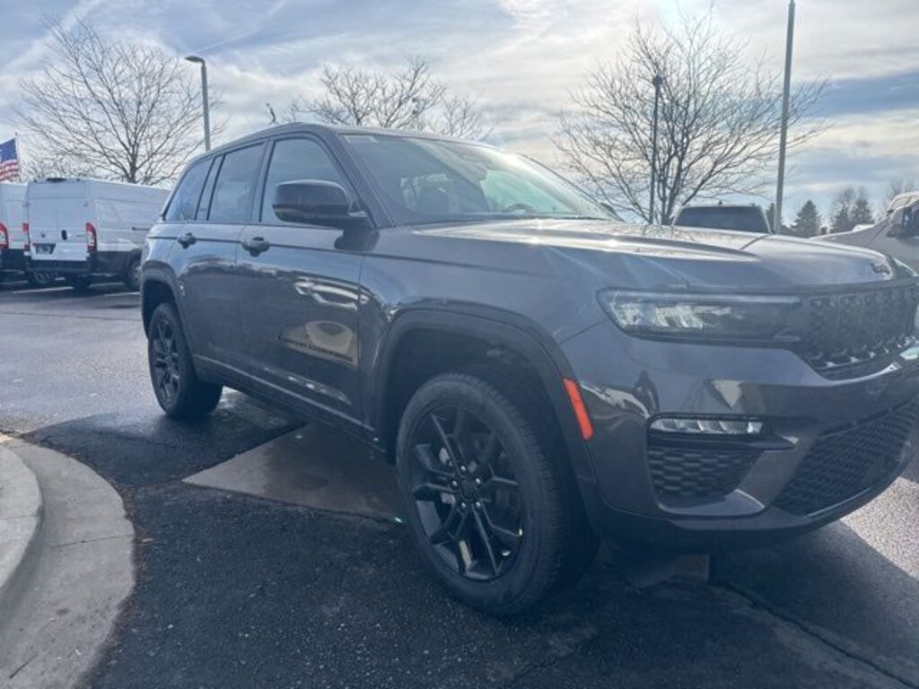 New 2025 Jeep Grand Cherokee LIMITED 4X4 Sport Utility