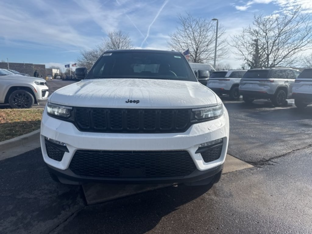 New 2025 Jeep Grand Cherokee LIMITED 4X4 Sport Utility