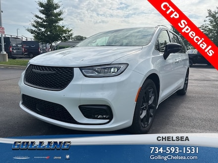 2026 Chrysler Pacifica Limited Minivan/Van