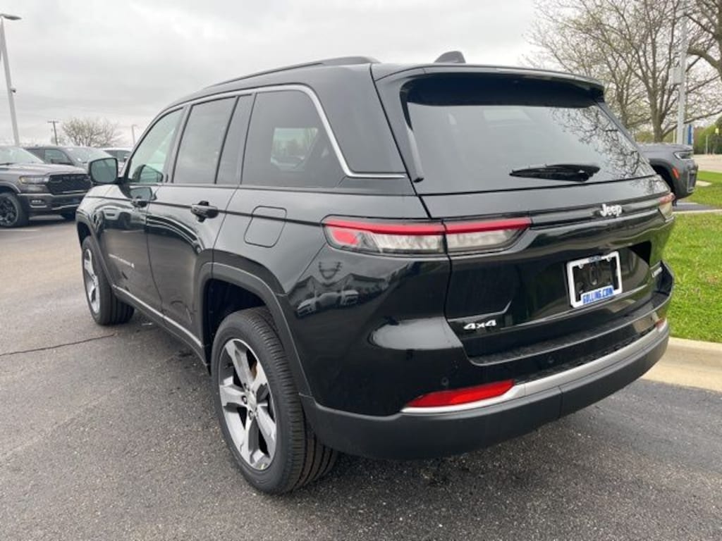 New 2026 Jeep Grand Cherokee LIMITED 4X4 Sport Utility