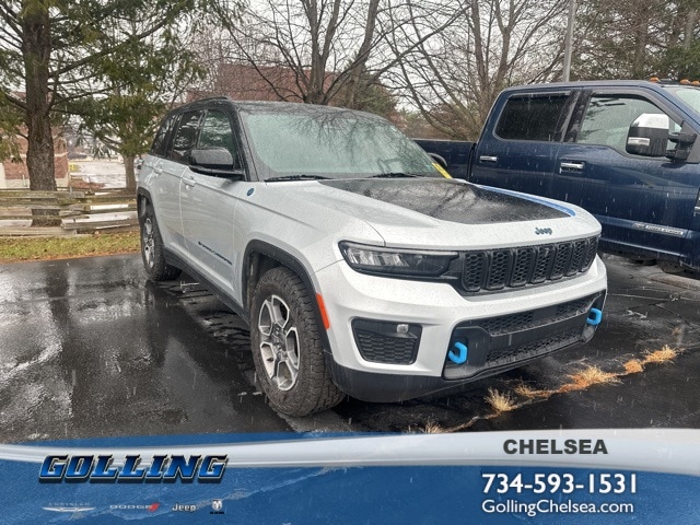 2024 Jeep Grand Cherokee Trailhawk 4xe's photo