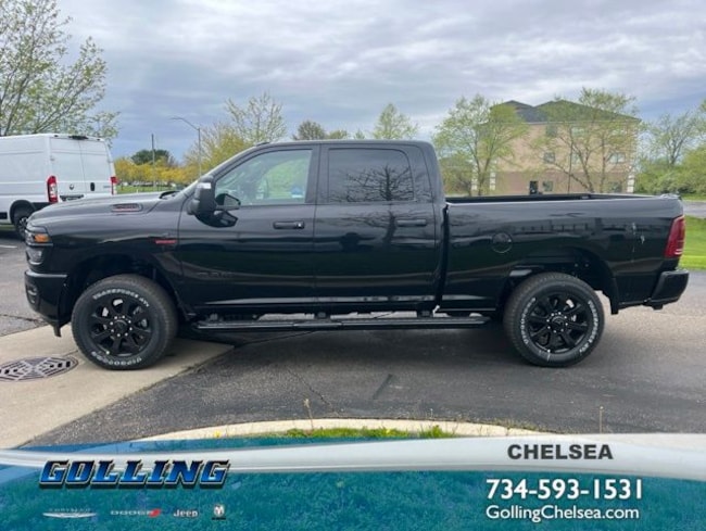2026 Ram 2500 BIG HORN CREW CAB 4X4 6'4 BOX Pickup