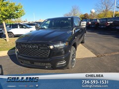 2026 Ram 1500 BIG HORN CREW CAB 4X4 5'7 BOX Pickup